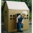 Maison de jeu en carton